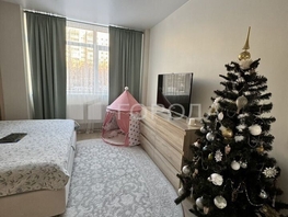 Продается 2-комнатная квартира В. Высоцкого ул, 60.5  м&sup2;, 7700000 рублей