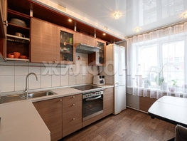 Продается 2-комнатная квартира Героев Революции ул, 47.1  м&sup2;, 6500000 рублей