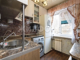 Продается 4-комнатная квартира Адриена Лежена ул, 59.9  м&sup2;, 7000000 рублей