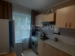 Снять трехкомнатную квартиру Бориса Богаткова ул, 59  м&sup2;, 45000 рублей