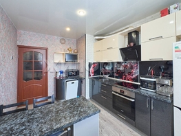 Продается 3-комнатная квартира Свечникова ул, 66.4  м&sup2;, 7950000 рублей