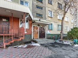 Продается 2-комнатная квартира Шоссейная ул, 43.7  м&sup2;, 1750000 рублей