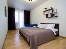 Снять трехкомнатную квартиру Ясный Берег ул, 61  м&sup2;, 5124 рублей