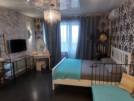 Снять однокомнатную квартиру Крылова ул, 50  м&sup2;, 3300 рублей