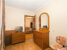 Продается 4-комнатная квартира Плахотного ул, 60.9  м&sup2;, 6300000 рублей