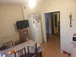 Продается 2-комнатная квартира Тарская ул, 61 м², 4300000 рублей