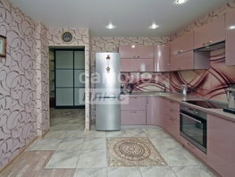 Продается 2-комнатная квартира Комарова пр-кт, 50.5 м², 7650000 рублей