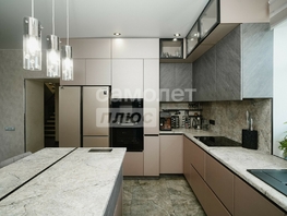 Продается Дом Широкая ул, 200  м², участок 12.68 сот., 33990000 рублей