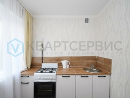 Продается 3-комнатная квартира Космический пр-кт, 44.7 м², 4790000 рублей