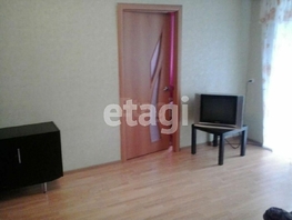 Продается 2-комнатная квартира Всеволода Иванова ул, 44  м², 28000 рублей