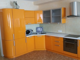 Снять трехкомнатную квартиру Красноармейская ул, 90 м², 47000 рублей