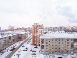 Продается 2-комнатная квартира Комсомольский пер, 50.5 м², 6300000 рублей