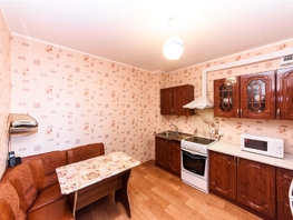 Продается 2-комнатная квартира Любы Шевцовой ул, 49.2 м², 5399999 рублей