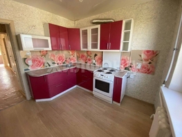 Продается 4-комнатная квартира Светлый поселок, 70  м², 6200000 рублей