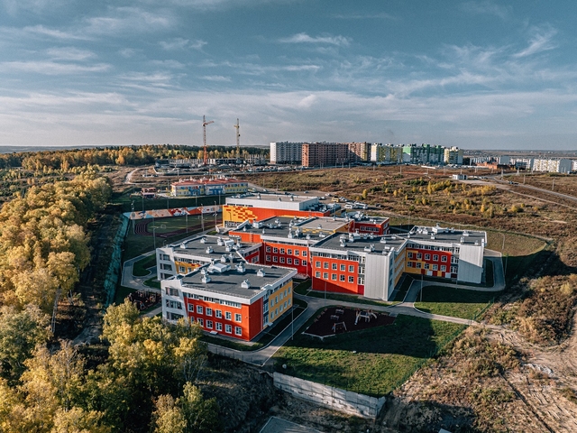 В Луговом построят дорогу до школы №2 в Маркова