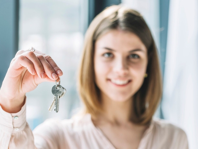 Эксперты отмечают снижение возраста ипотечных заемщиков