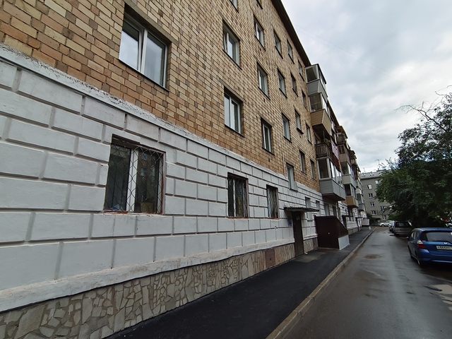 Собственникам трехкомнатных квартир в хрущевках рекомендуют поторопиться с продажей